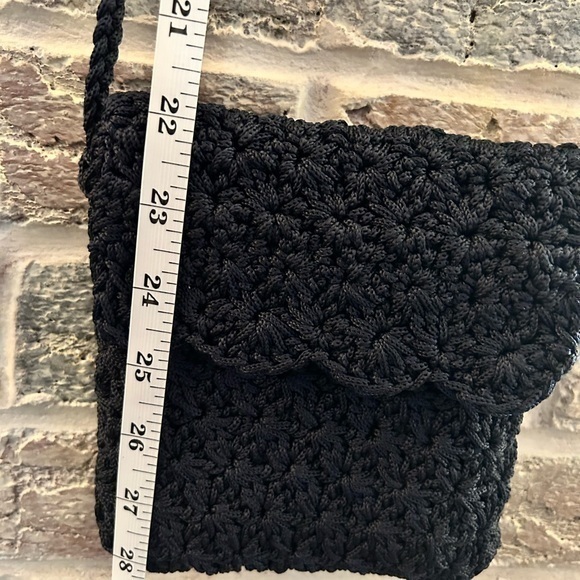 Marshall & Gilster Crochet‎ Crossbody Bag - Picture 4 of 6
